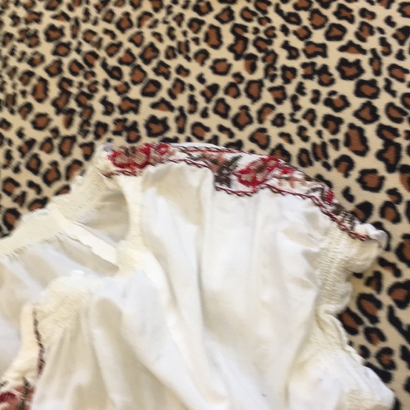 WHITE TOP - Picture 6 of 8